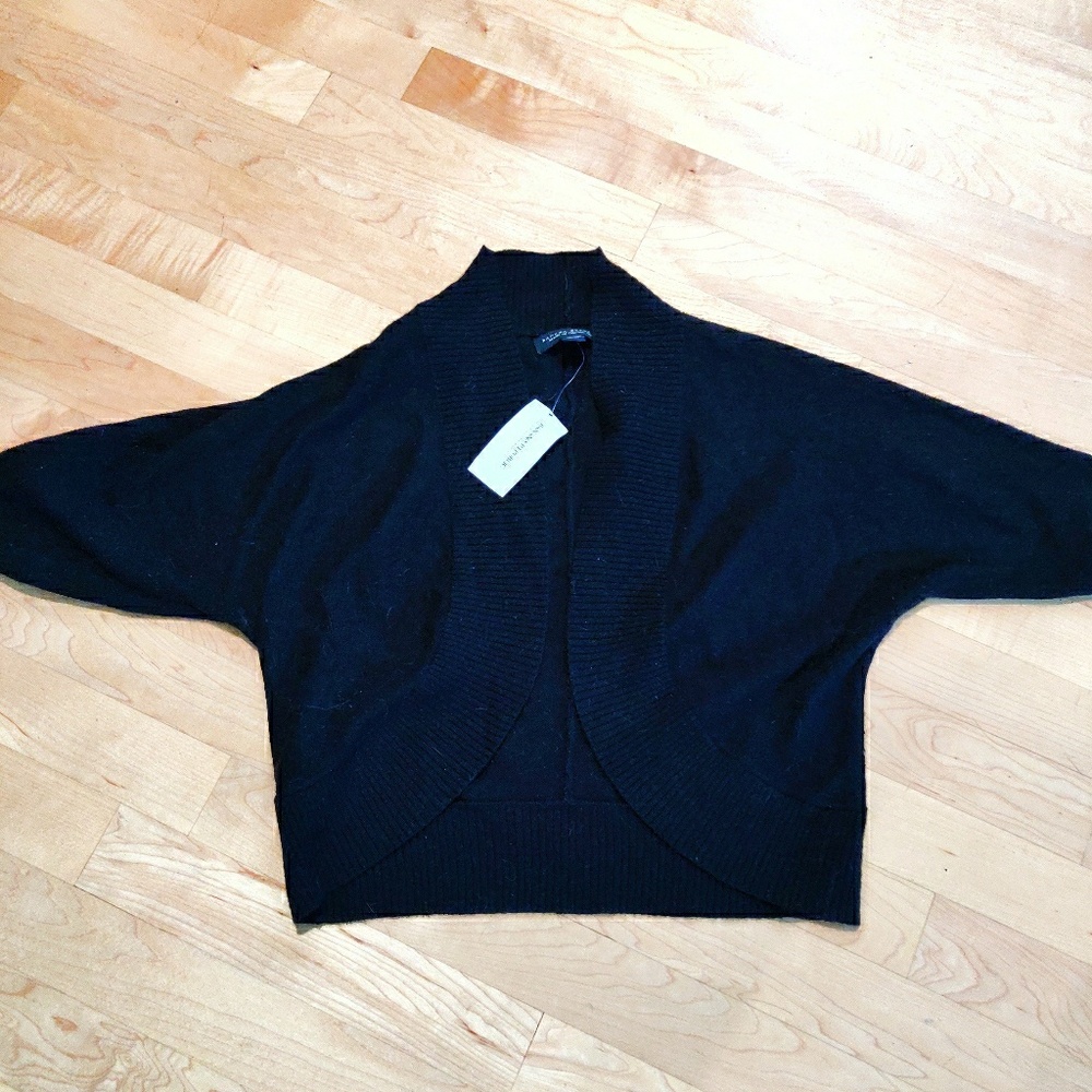 Cropped black cardigan